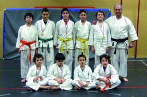 Gli allievi montanaresi con il maestro Lorenzo Tartaglia