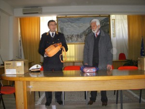 foto 2 donazione defibrillatori