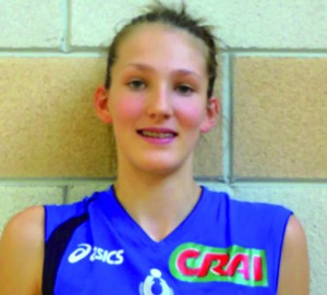 Marina Lubian in azzurro