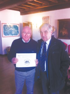 Ferdinando Raffero, a sinistra, e il sindaco Ugo Dallolio