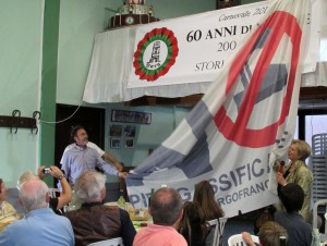 Borgofranco No Piro ammainabandiera