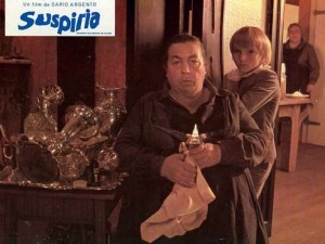 franca-scagnetti-e-jacopo-mariani-in-una-lobbycard-promozionale-per-suspiria-15720