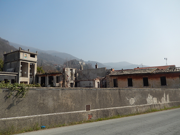 pont-riprese-le-demolizioni-nell-ex-conceria-2
