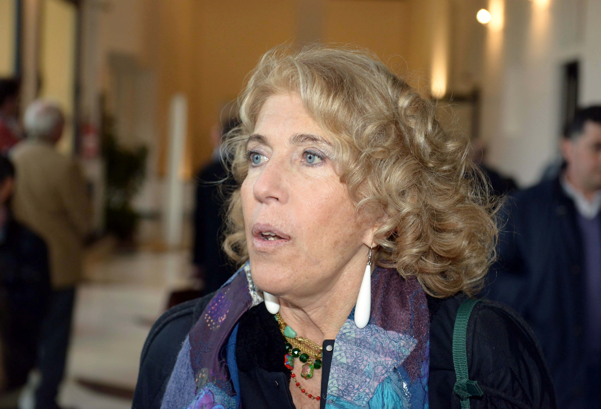 Eva Canterlla