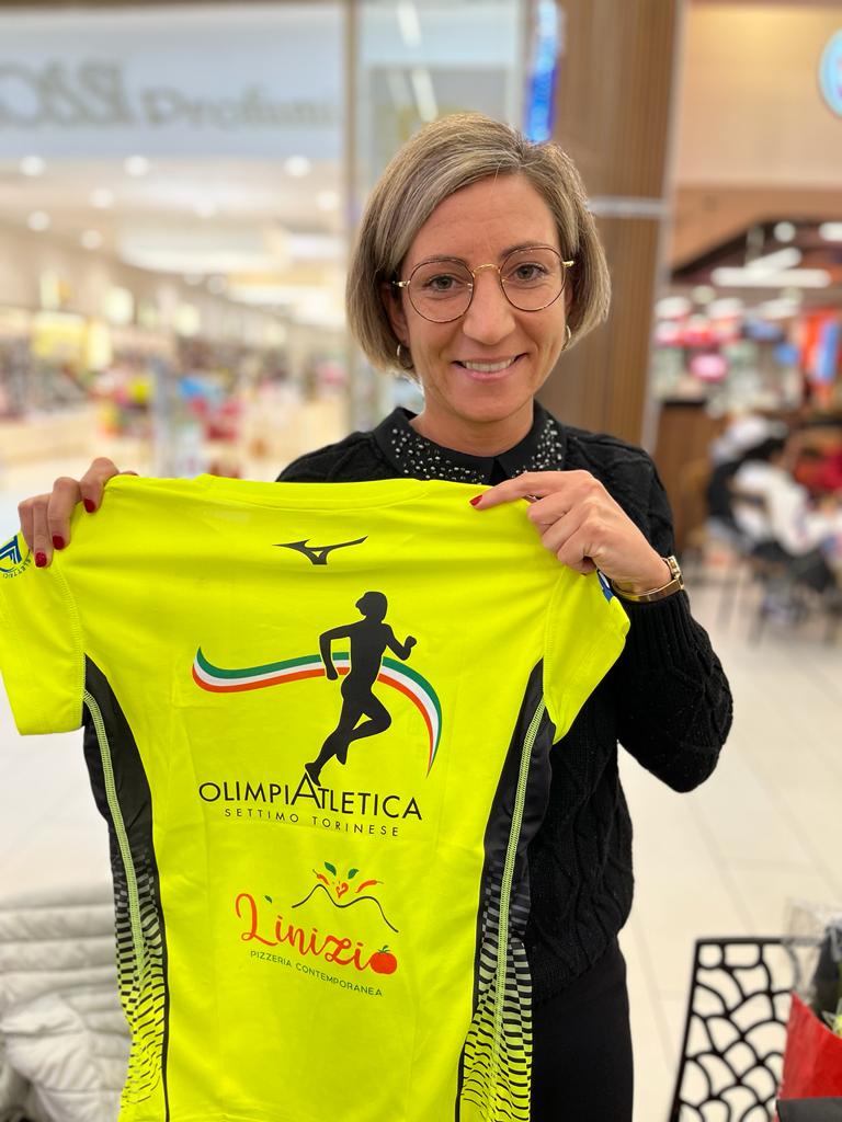 Claudia Guiotto giallonero