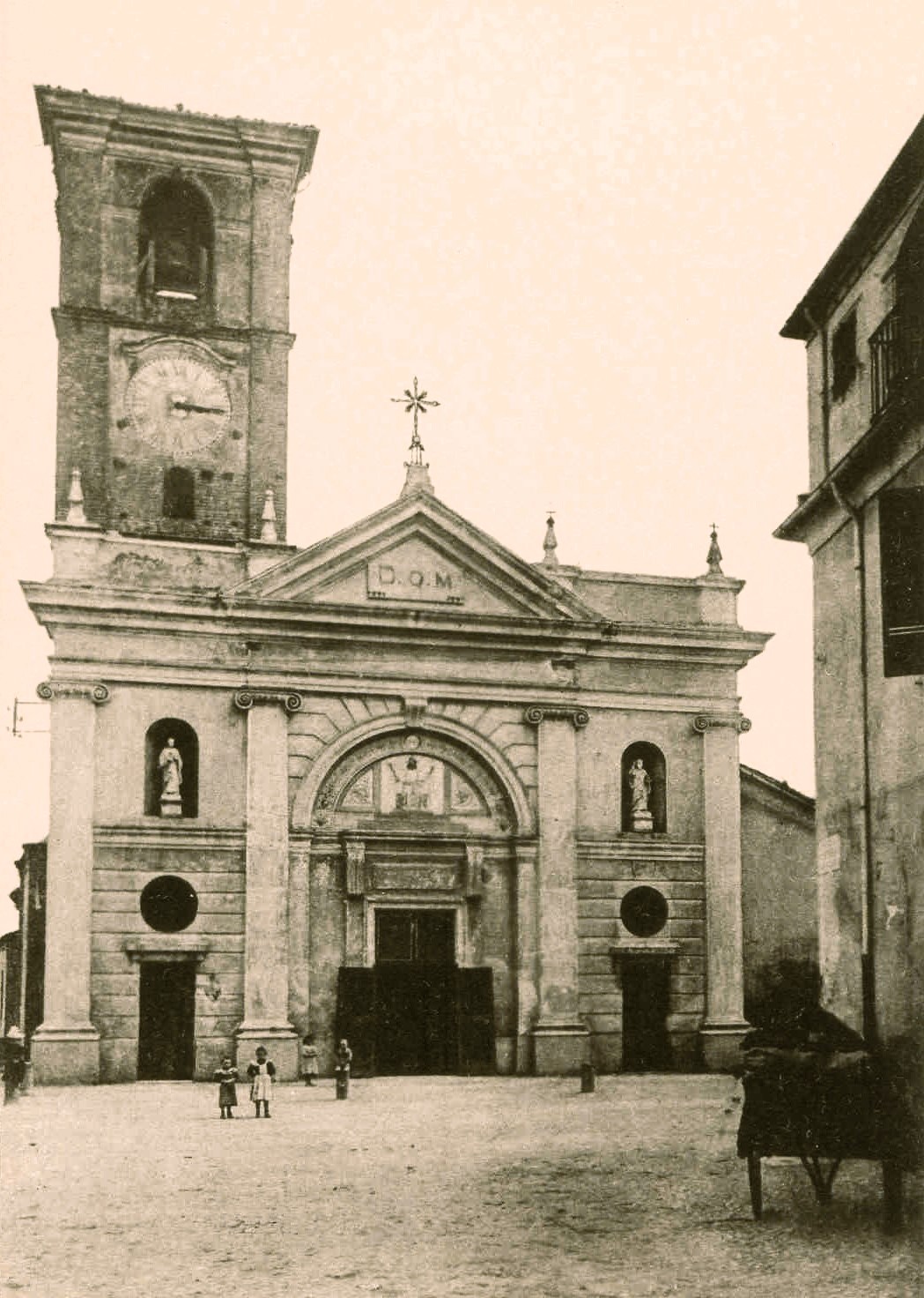 IN FOTO Settimo Torinese, la chiesa di San Pietro in Vincoli in una fotografia anteriore al 1902