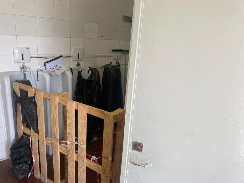 Bagni pubblici dell'area mercatale