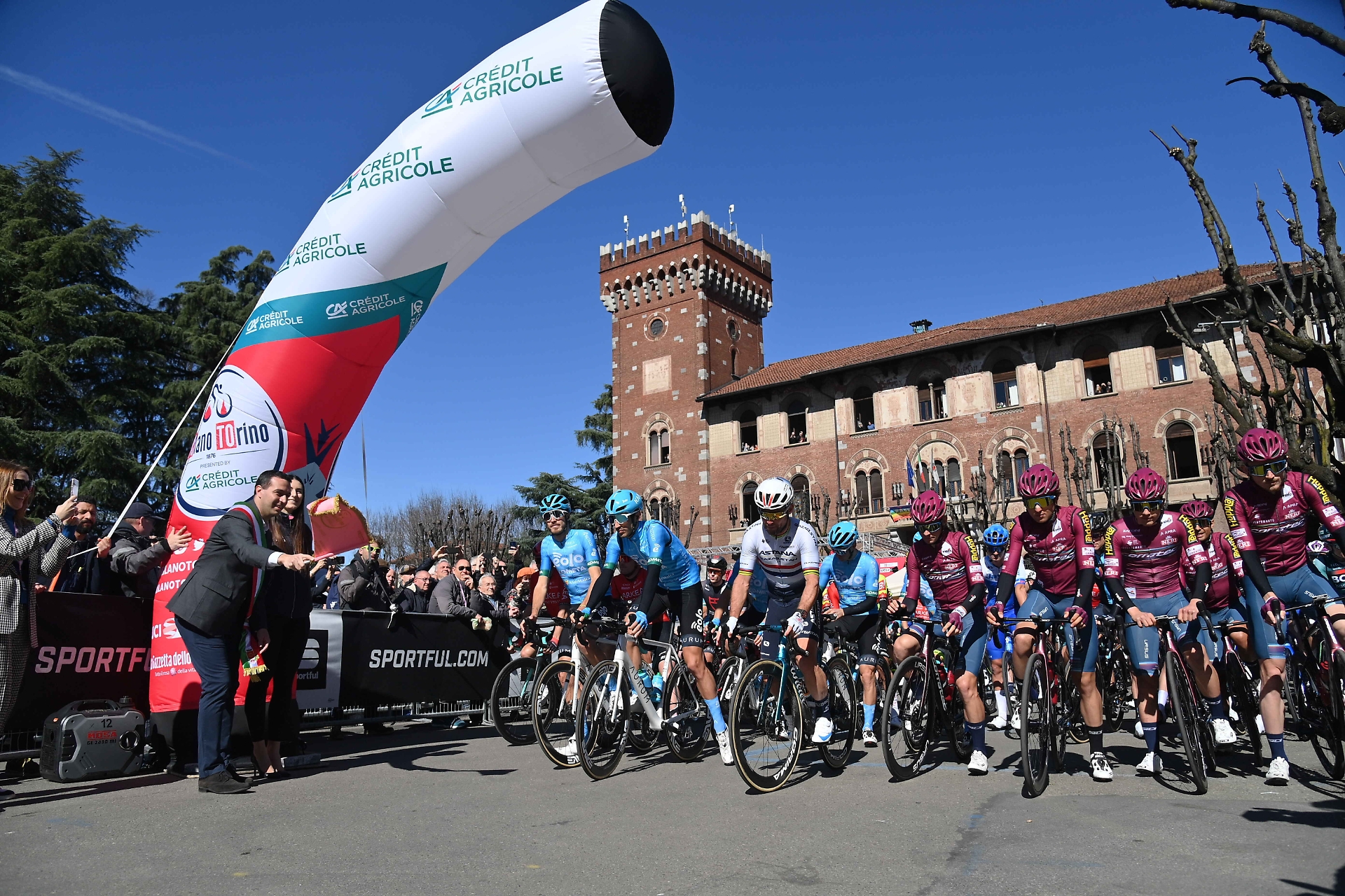 Milano-Torino 2023 partenza (Photo Credits: LaPresse)