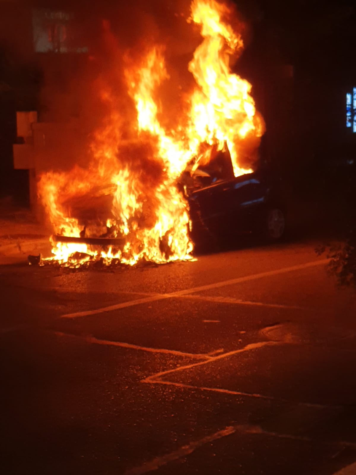 incendio auto