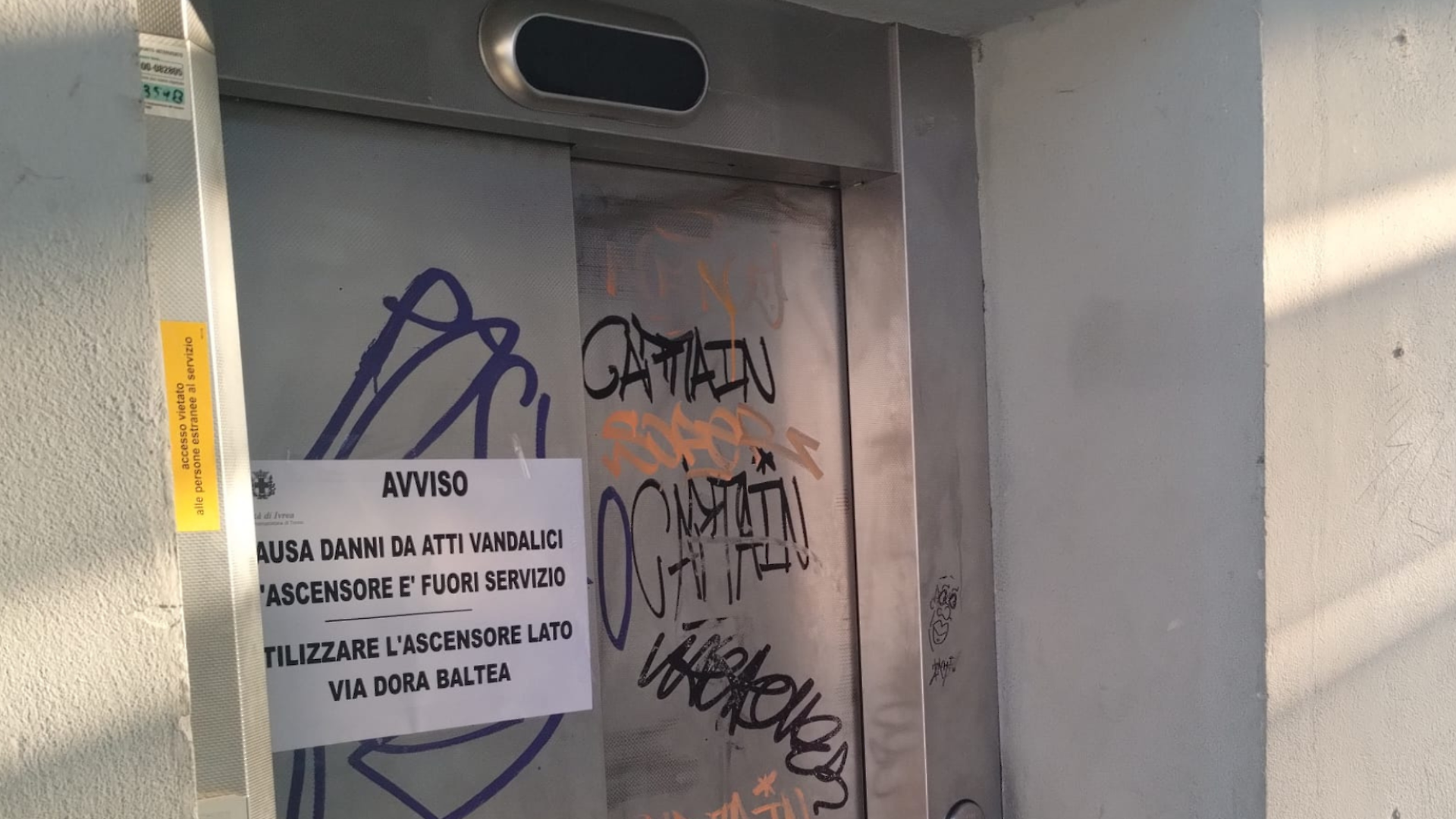 Ascensore rotto