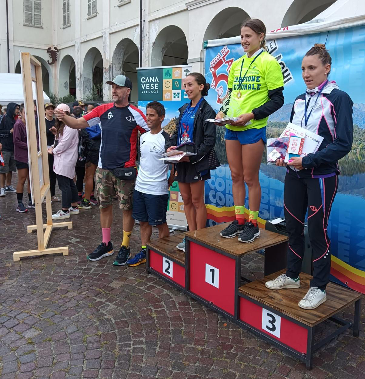 Corsa 5 Laghi femminile trail corto regionale