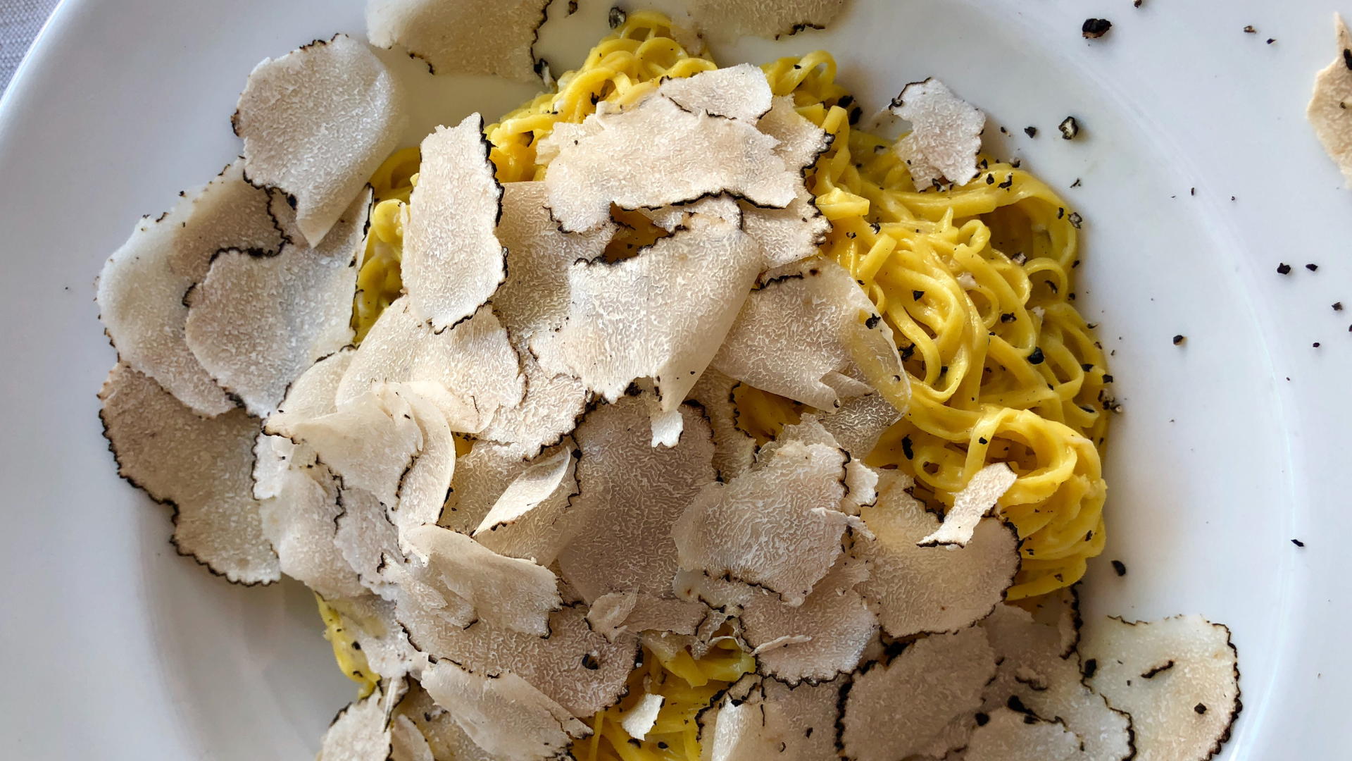 tagliolini al tartufo