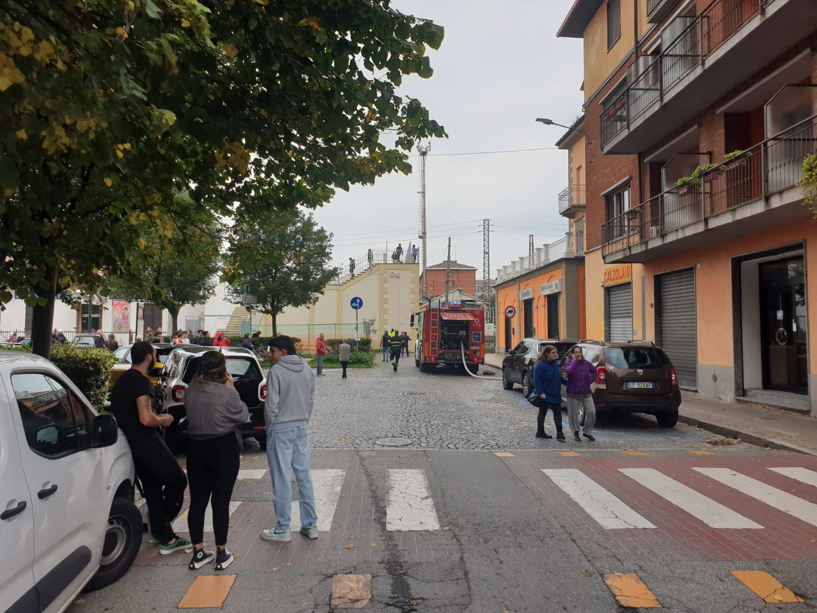 la gente allarmata
