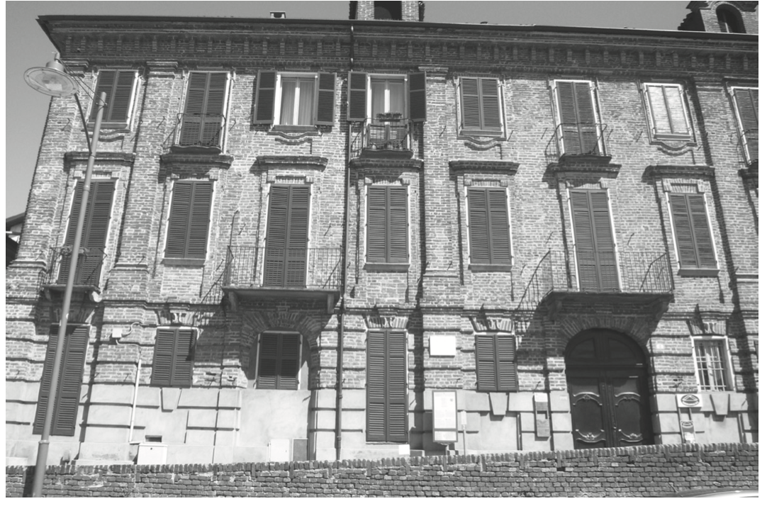 IN FOTO Palazzo Tesio a Chivasso, nel quale fu stipulata la dichiarazione dei rappresentanti delle popolazioni alpine.