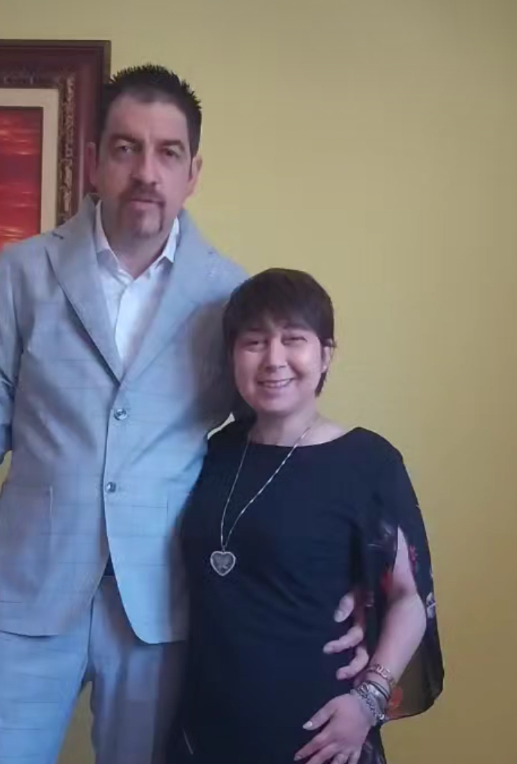 Marianna Farigu insieme al marito Paolo Schianto.