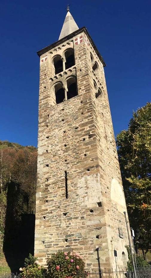 Torre Campanaria del XII secolo - Campana dei Combattenti Guerra15-18