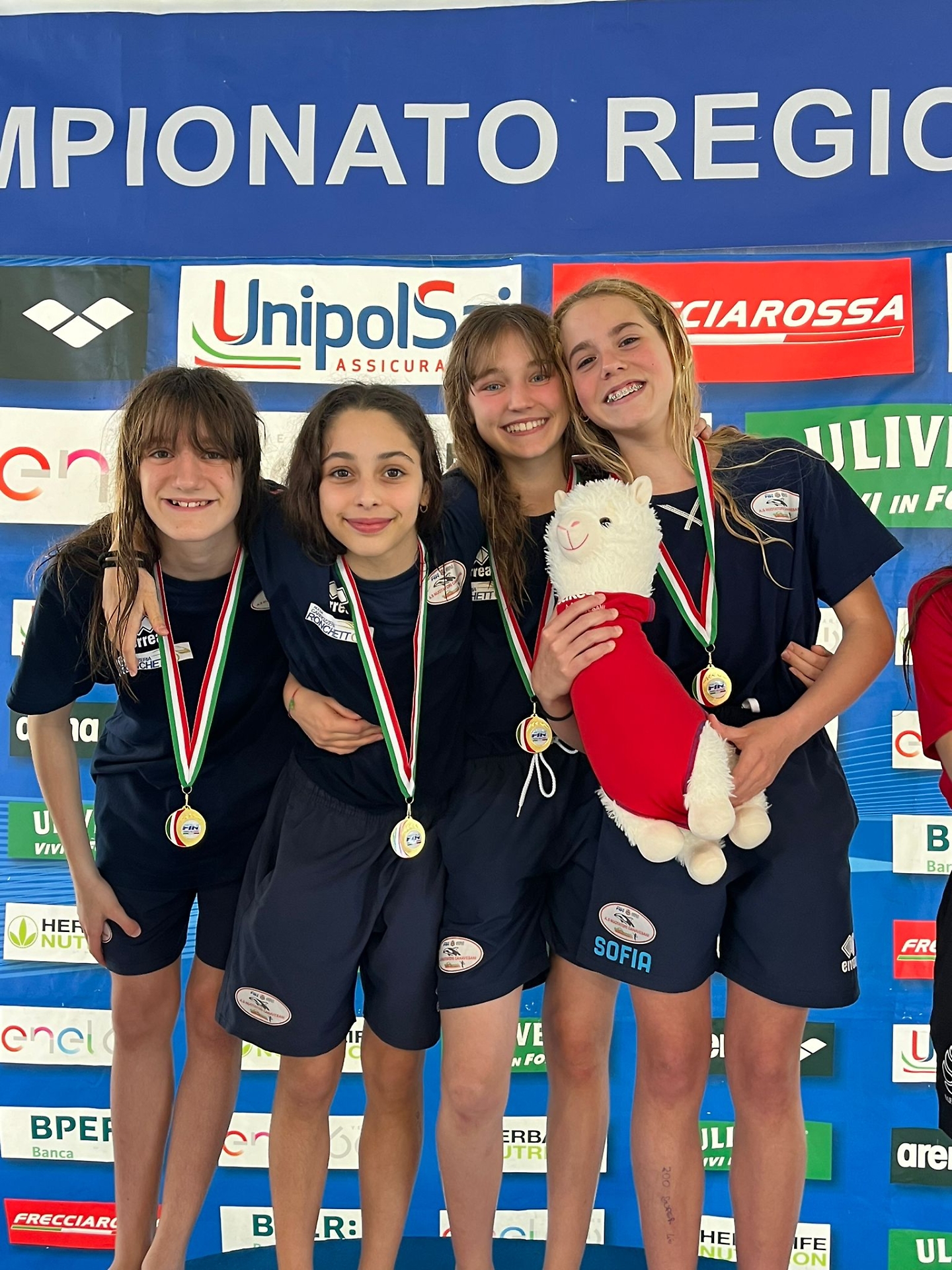 Sul podio dei campionati  regionali di nuoto!
