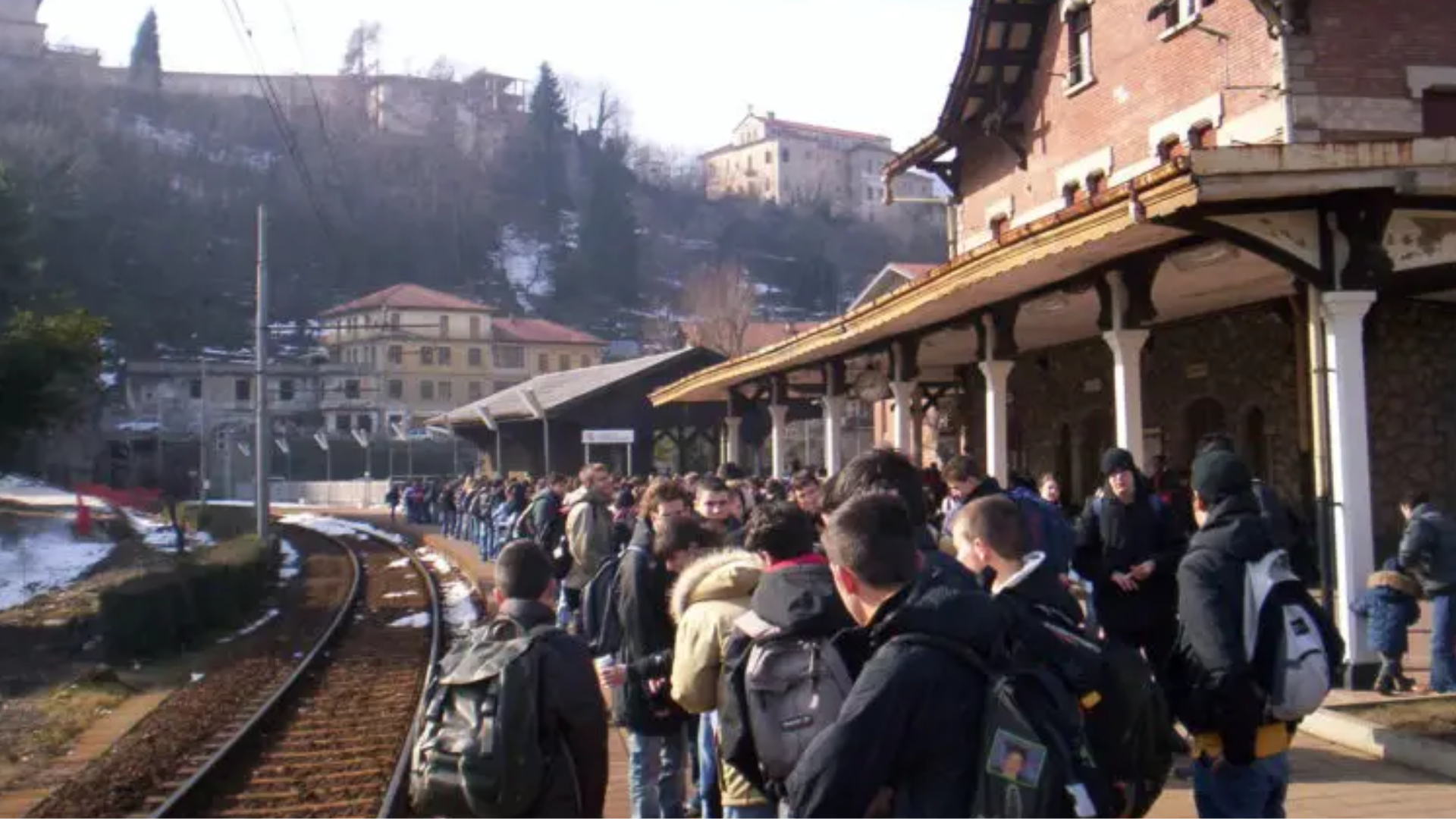 sulla banchina