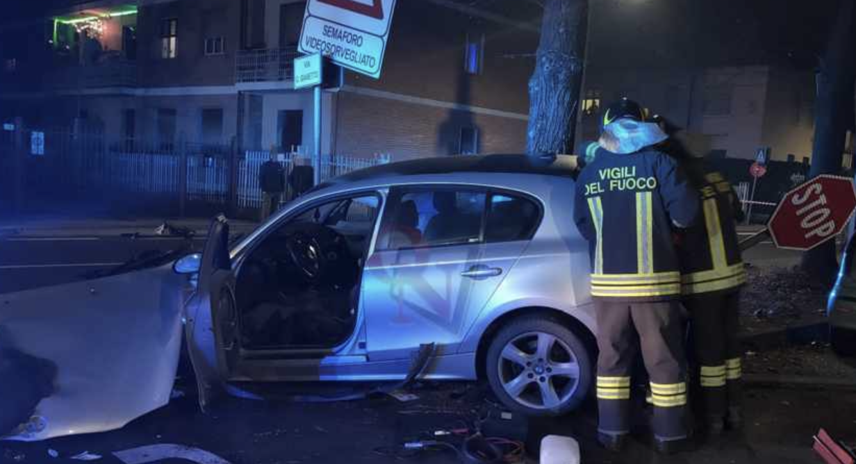 I vigili accorsi sul posto