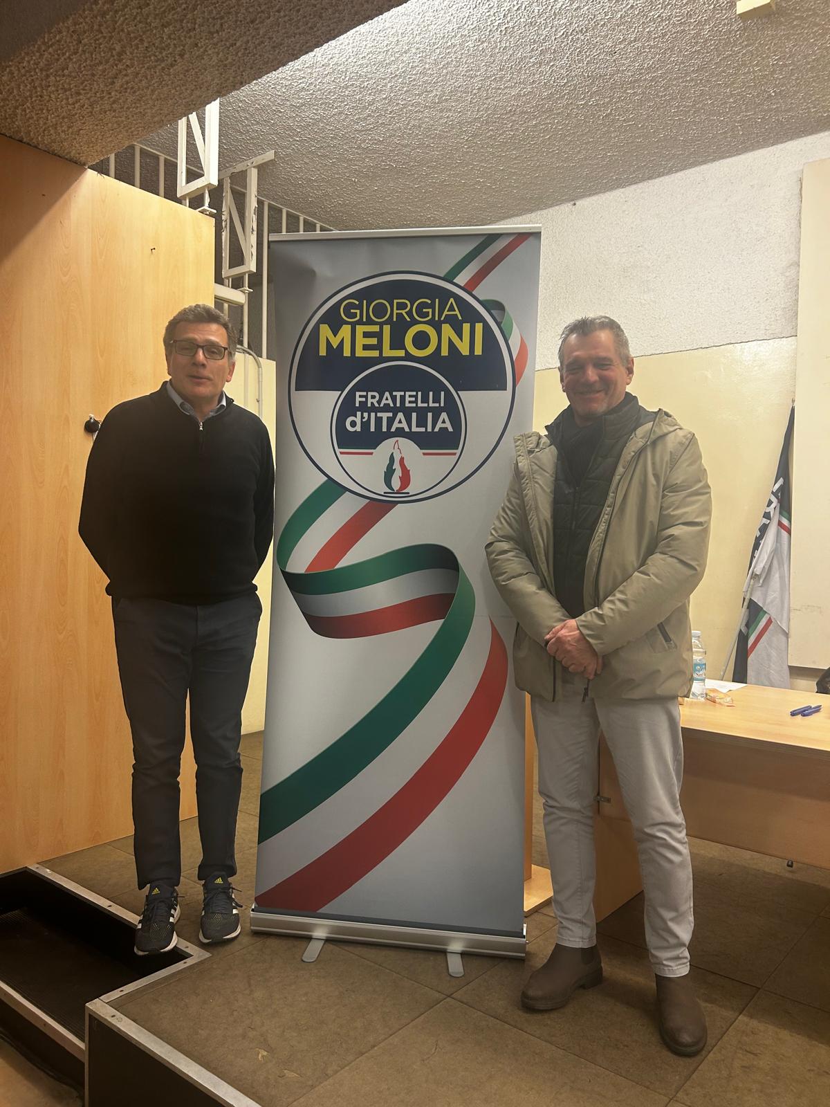 Il coordinatore Davide Gosti insieme al Consigliere Comunale Roberto Turletto