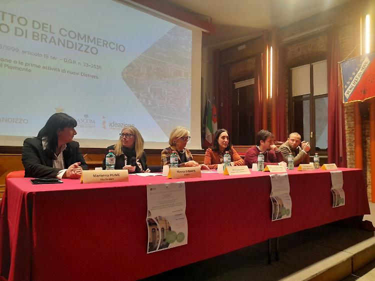conferenza stampa