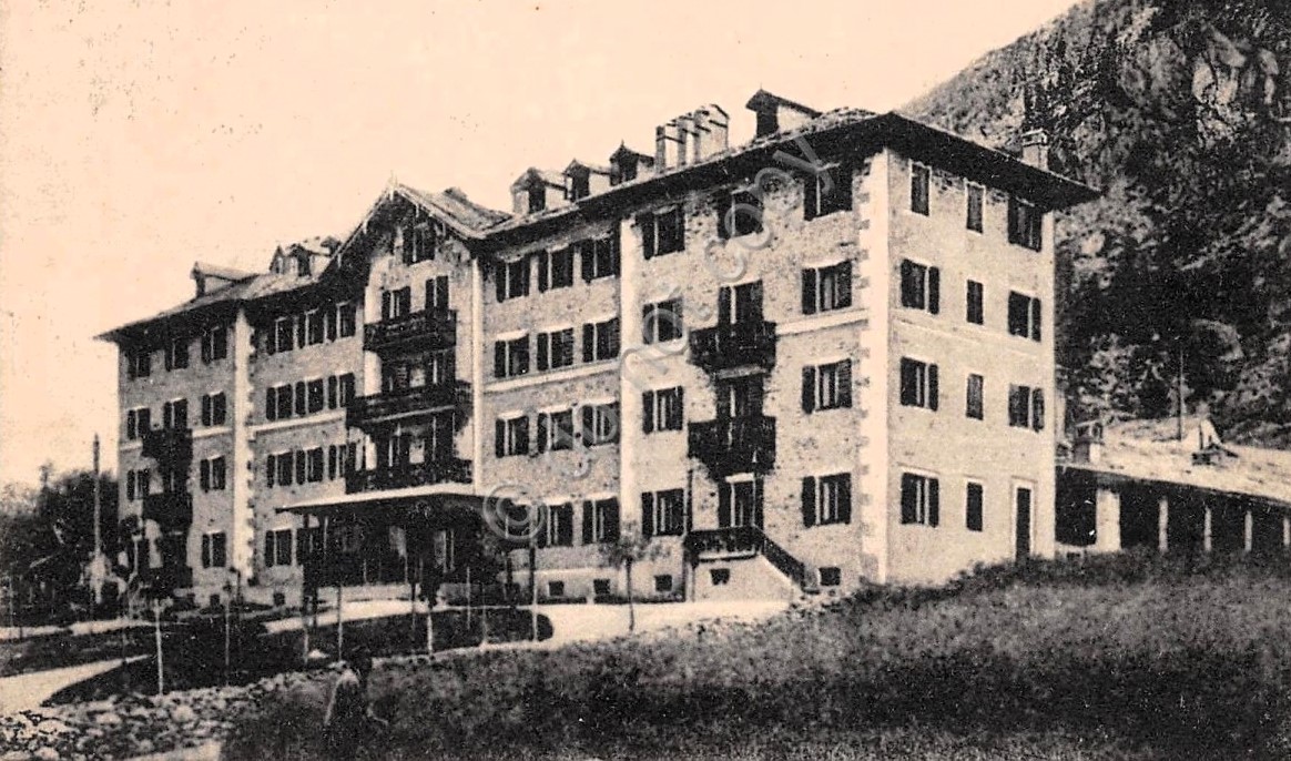 Il Grand Hotel di Ceresole dove  Carducci soggiornò nel 1890