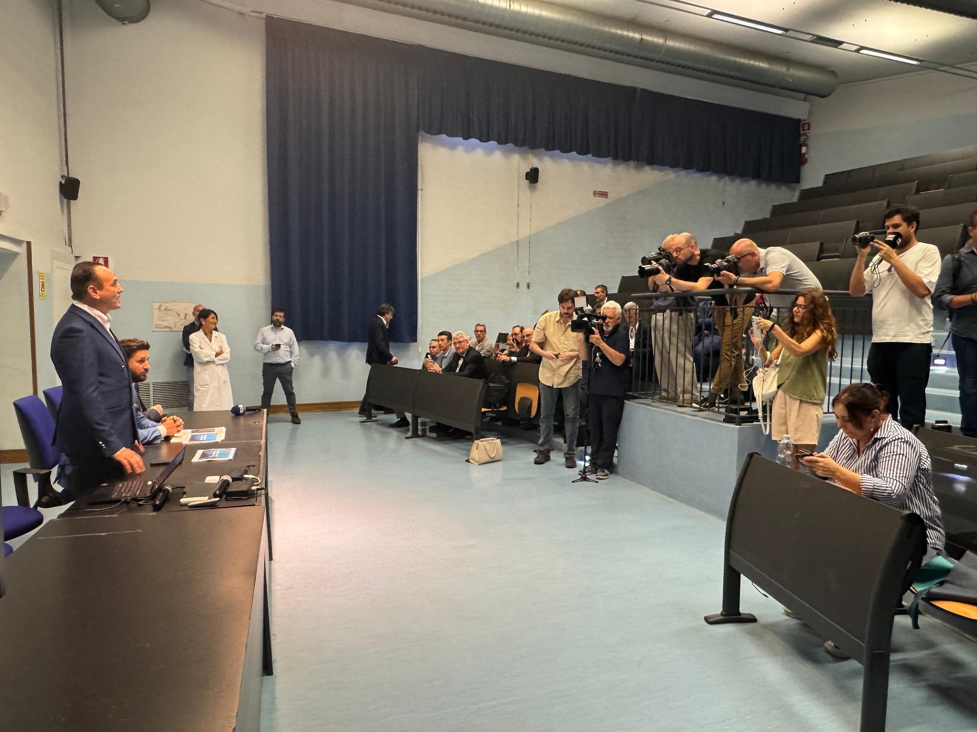 la conferenza stampa