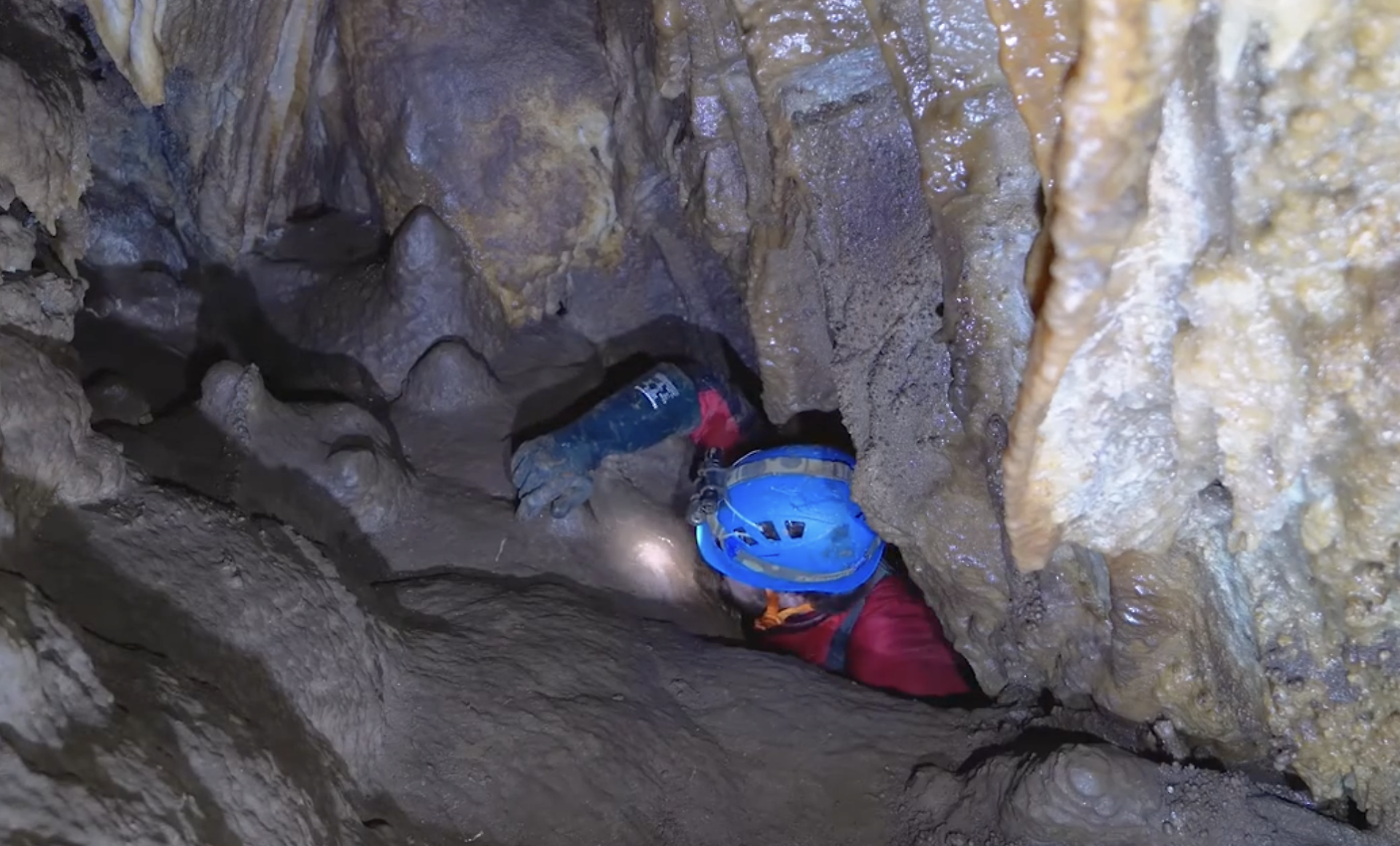 nella grotta