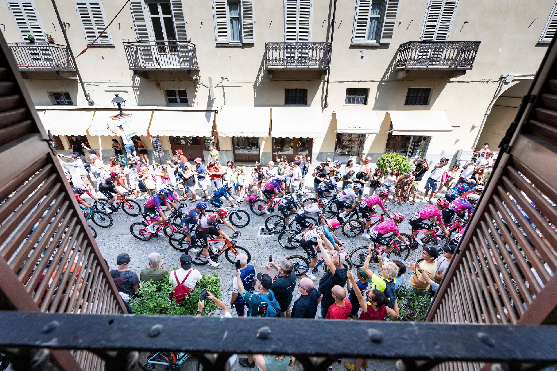 Vuelta Venaria Unipublic Naike Erenozaga