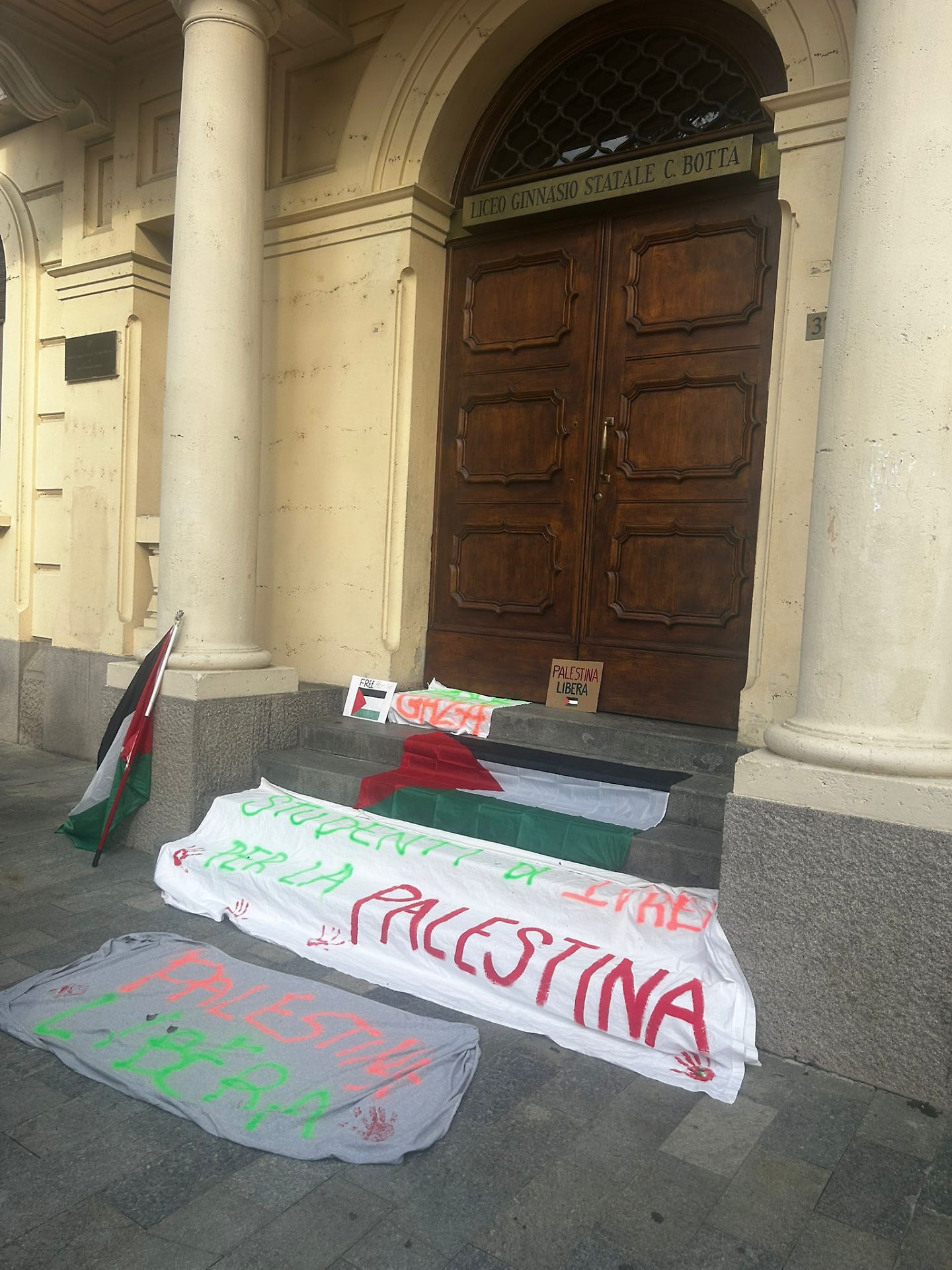 davanti al botta
