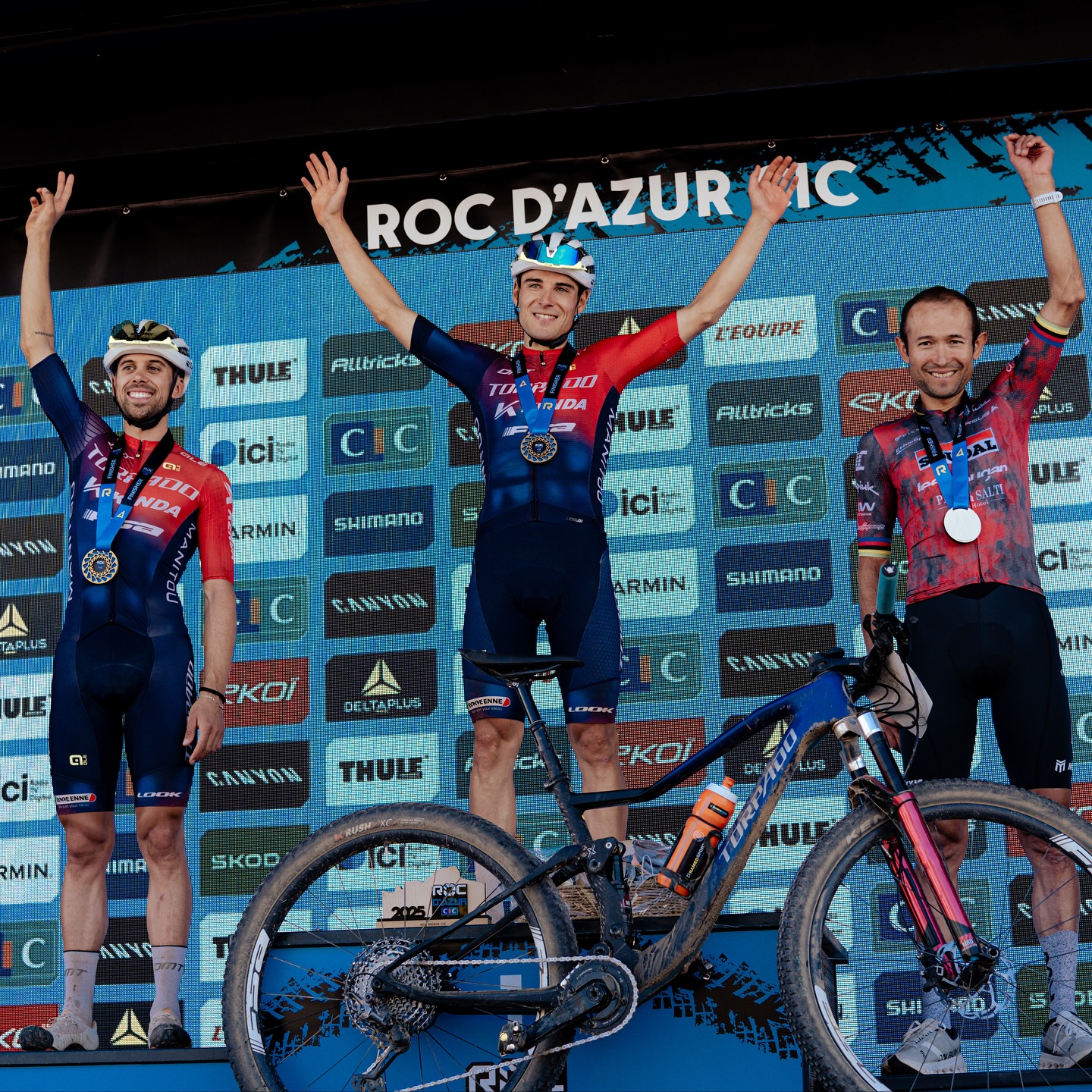 Gioele De Cosmo podio Dorigoni (FOTO TEAM TORPADO KENDA FACTORY)