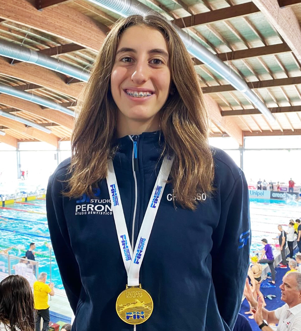 lara ariagnio sorriso